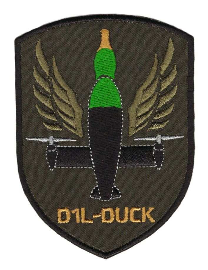 D1L-DUCK  \ кол \ тк. олива \ нарукавна емблема