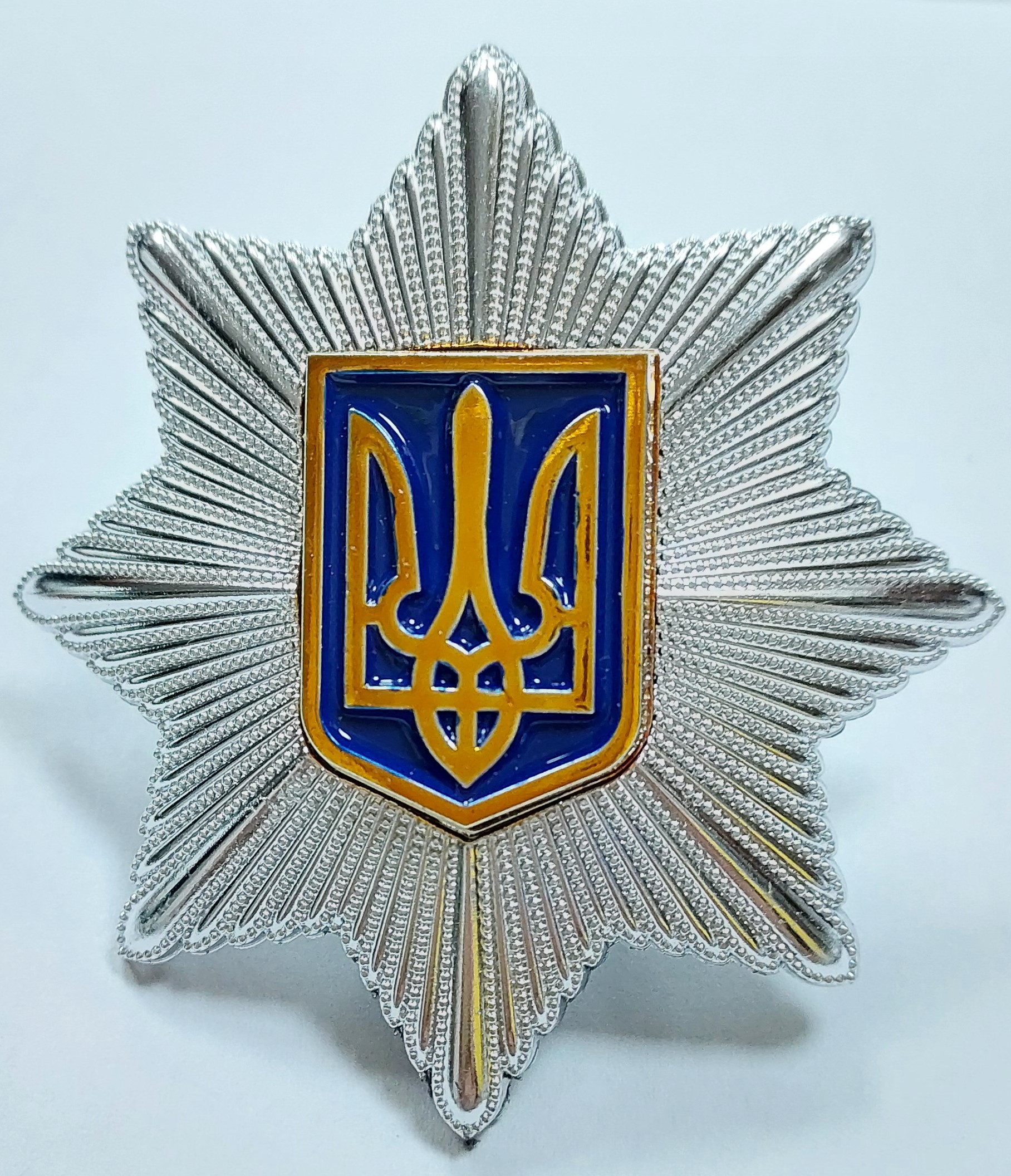 Кокарда на кашкет поліція пластмаса
